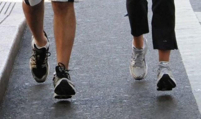 14. Düzenli olarak yürüyüş yapın.