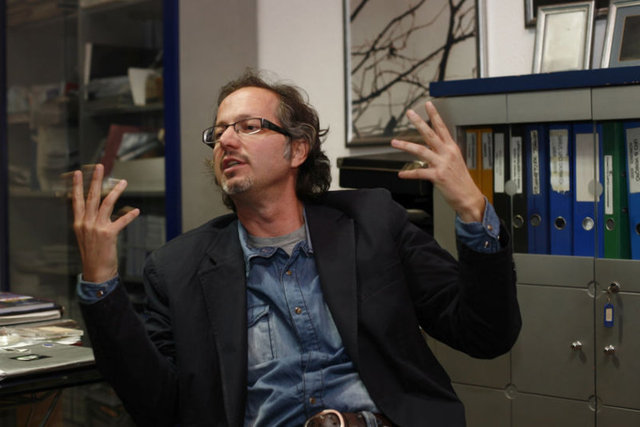 SIRIUS UFO ve Uzay Bilimleri Merkezi Başkanı Haktan Akdoğan, Bushman'ın kendisine ait 27 tane patenti elinde bulundurduğunu belirterek, 51. Bölge'de görev yapan bir grup bilim adamının 15 sene önce Bushman ile irtibata geçtiğini anlattı.