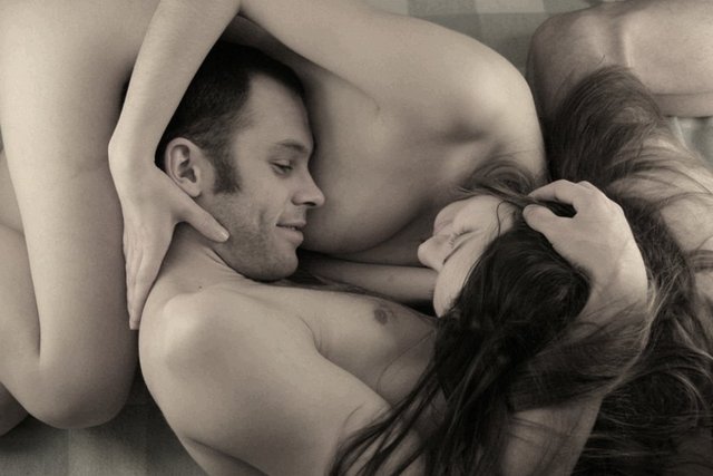 Bu partnerinizi hem şaşırtacak hem de ateşleyecektir.