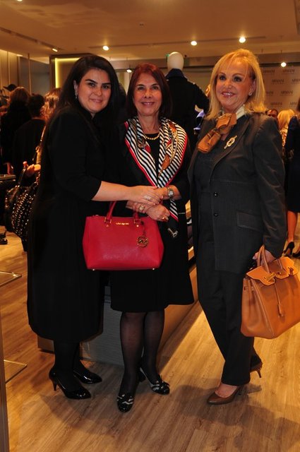 AYŞEGÜL TOPAL, ZEYNEP GERMEN, SILVIA MAGRİPLİ 