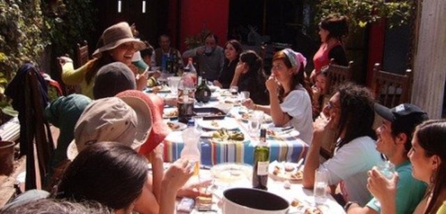 3. Leontina Albina (55 çocuk) - Guinness Rekorlar Kitabı'nın 1988'deki sayısında dünyanın en doğurgan annesi, Gerardo Secunda Albina'nın karısı Şilili Leontina Albina'ydı. 1925 ve 1921 doğumlu Leontina ve Gerardo, 1943'te Arjantin'de evlendi.