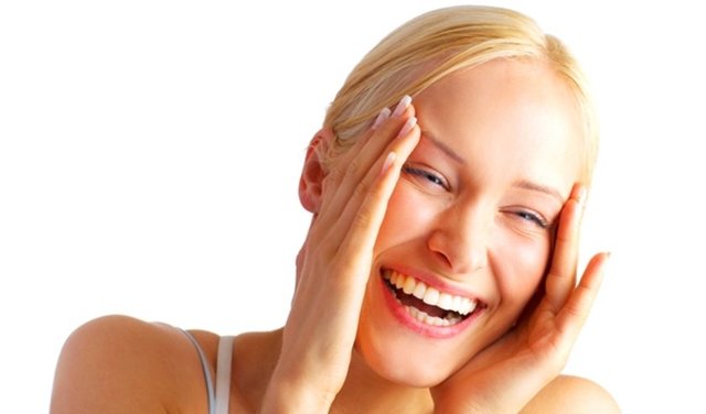 Aslında yalan da söylemiyorlardı. Yüzünüzü her hareket ettirdiğinizde cildiniz biraz daha kırışır.