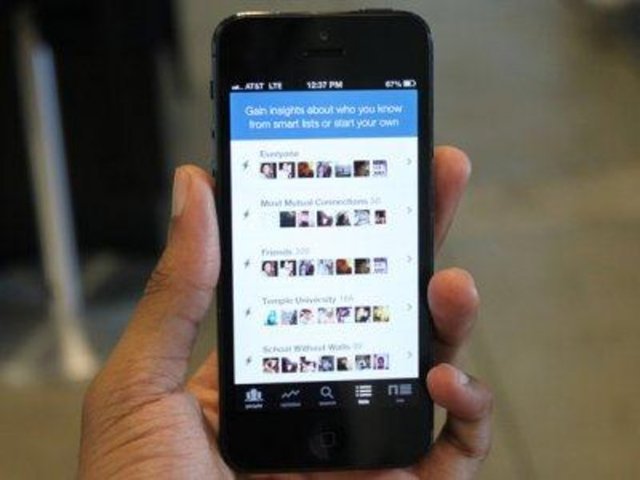 BREWSTER (Sosyal ağ)