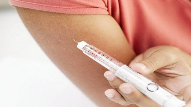 8-Şeker hastalığı: Yağ asitleri ve trigliseritler artıyor.