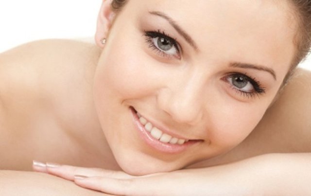 Geniş gözenekli kişilerde, bazı lazer uygulamaları ile gözenekleri daraltmak mümkündür.