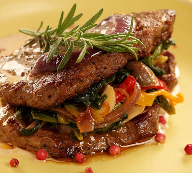 Çünkü çoğu insanın ana öğünleri çoğunlukla kompleks karbonhidrat türlerine bağlıdır. -