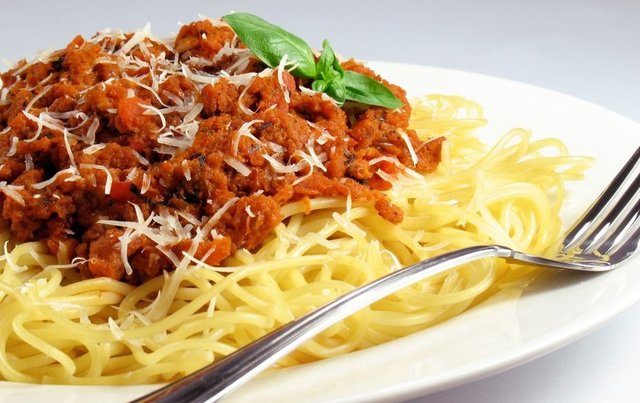 Bu diğer yiyecekler ise çoğunlukla yüksek şekerli ve diğer karbonhidratları yüksek oranda bulunduran yiyecekler olacaktır. -