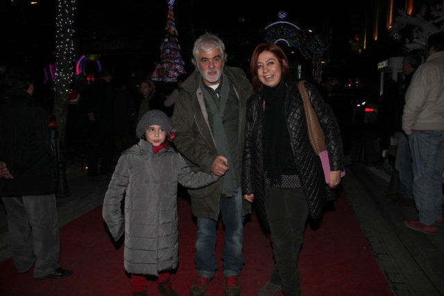 AYŞEGÜL - AHMET HOTİÇ