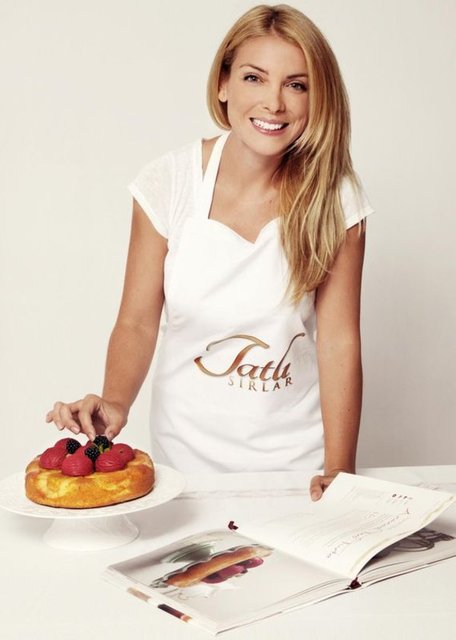 EVLENECEKLERİ İDDİA EDİLİYOR  - İkisi de eşlerinden olaylı şekilde boşanan çiçeği burnunda âşıkların kısa sürede evlenmeyi planladıkları konuşuluyor.