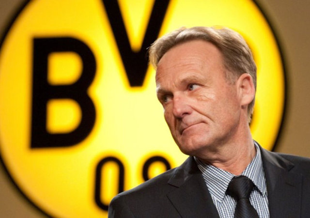 BORUSSIA DORTMUND  Hans-Joachim Watzke Dortmund'un sportif direktörü. İşletme mezunu olan Watzke, Watex GmbH CEO'su.