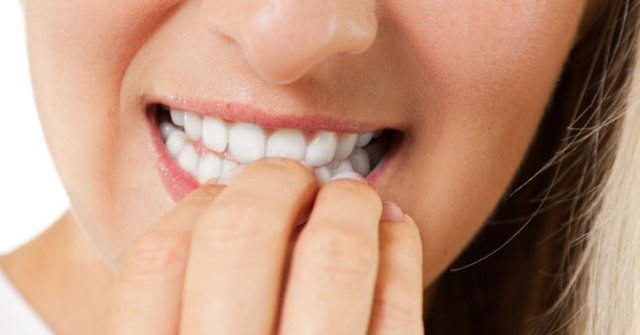 Tırnaklarınızı kemirmeye bir başladınız mı bırakması çok zordur.