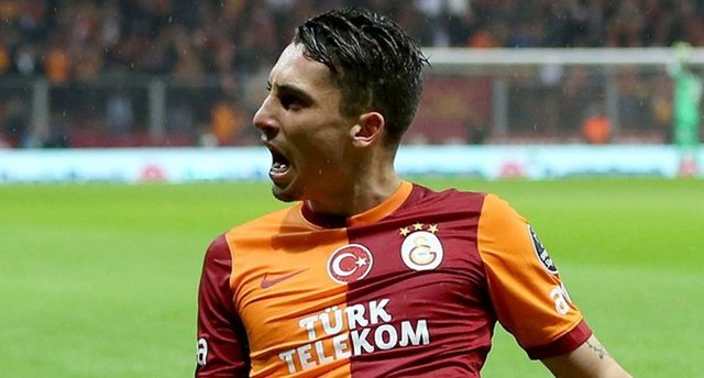 -  - ALEX TELLES -