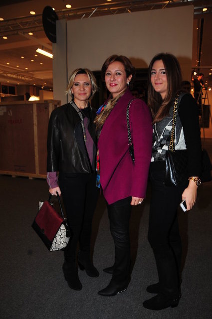 ZEYNEP TEMELLİ, REVNA DEMİRÖREN, MELİS TEMELLİ 