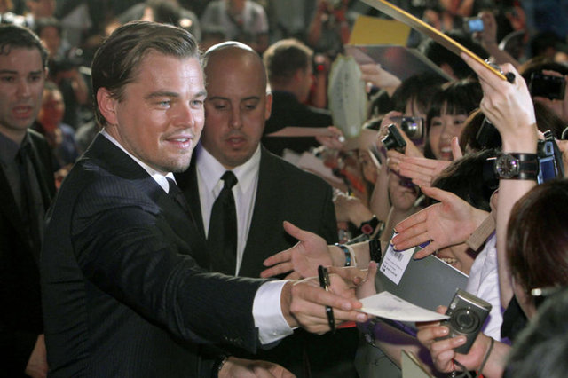 26. DiCaprio'yla ilgili hayranlarının yaptığı "erotik hayran kurgusu" bulunuyor.