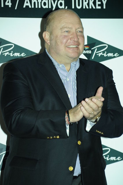 MUSTAFA KOÇ