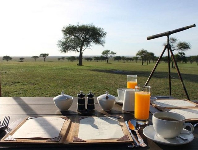 9. Sukiyabashi Jiro'da suşi (Japonya)