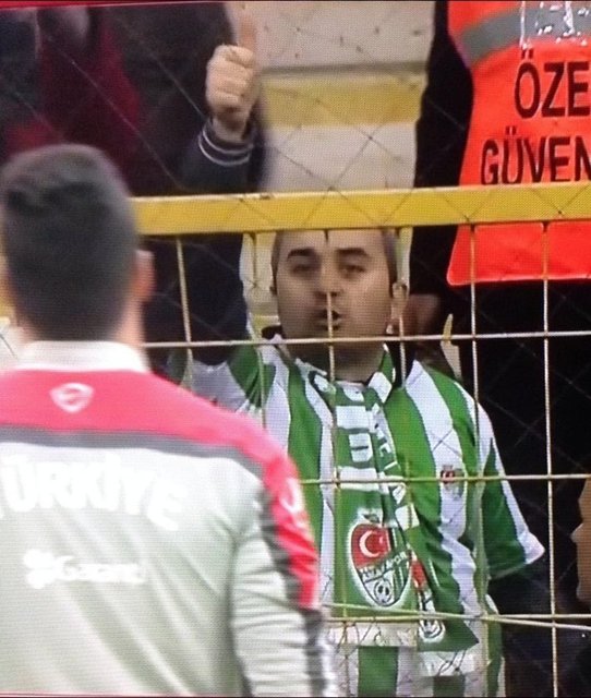 - - Volkan Demirel'in stadı terk etmesi koca bir haftaya damgasını vuracaksa - bitmişiz biz...