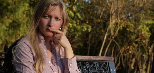 Günlük hayatta başınıza gelen ufak tefek aksaklıklara omuz silkmek yerine kendinizi utanç içerisinde mi hissediyorsunuz?