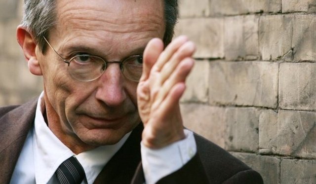 7. Hayatı çok ciddiye almak