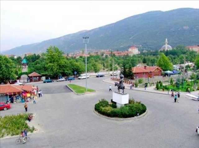 Akşehir Nüfusu:   93.883			 Bağlı olduğu il: Konya
