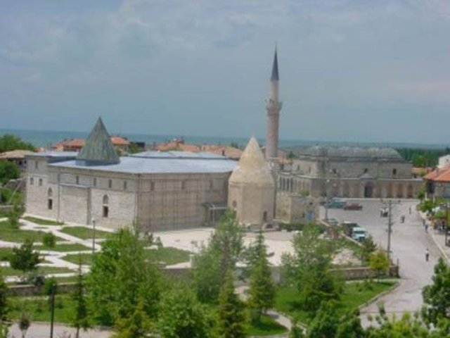 Beyşehir Nüfusu: 72,712 Bağlı olduğu il: Konya