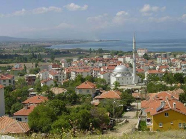 Beyşehir Nüfusu: 72,712 Bağlı olduğu il: Konya