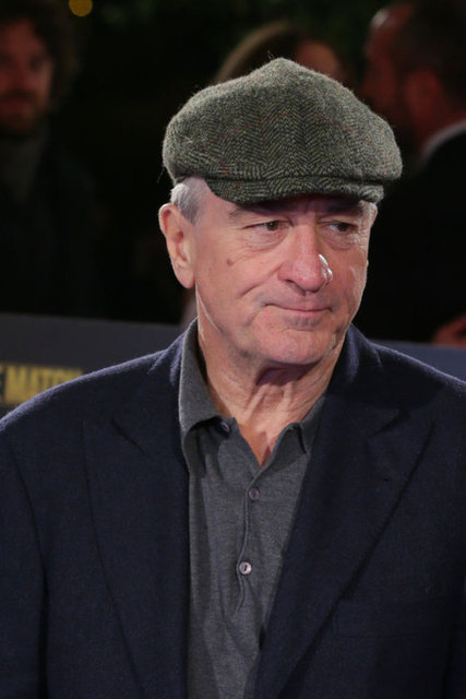 ROBERT DE NIRO