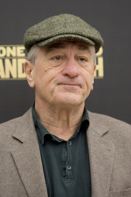 ROBERT DE NIRO