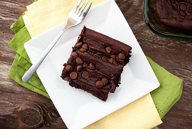 Chocolate Pudding Dumb Cake: Çikolatalı puding ve damla çikolatalı kek