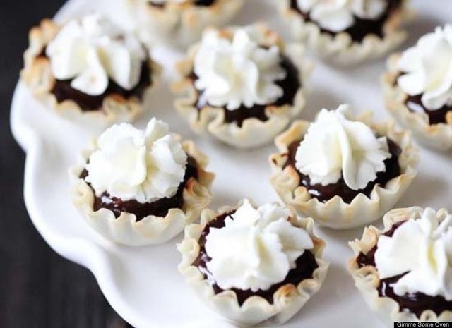 Mexican Spiced Dark Chocolate Tarts: Meksika usülü baharatlı bitter çikolatalı tart