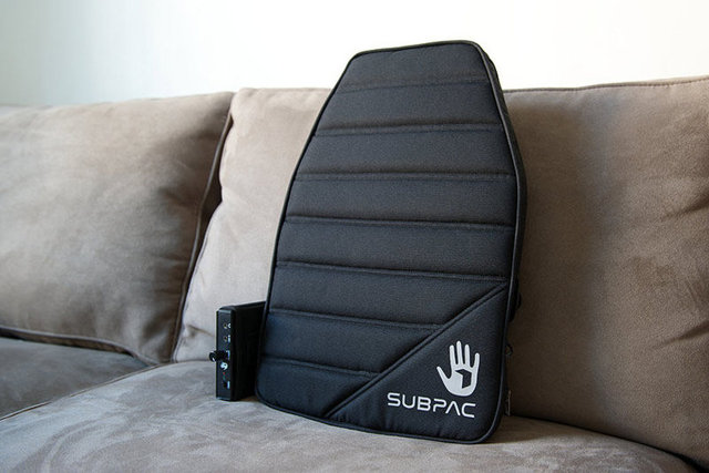 Oyun düşkünlerine özel ortopedik sırt yastığı