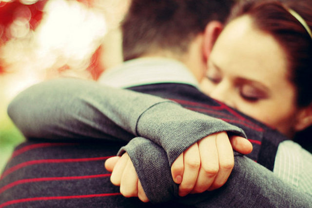 Bae ' Herkesten önce gelen':  Genellikle bir ilişki içerisinde partnerlere hitap etmek için kullanılan bu kelime çok sevilen ya da etkileyici bir şeyi tanımlamak için de kullanılabiliyor.  -