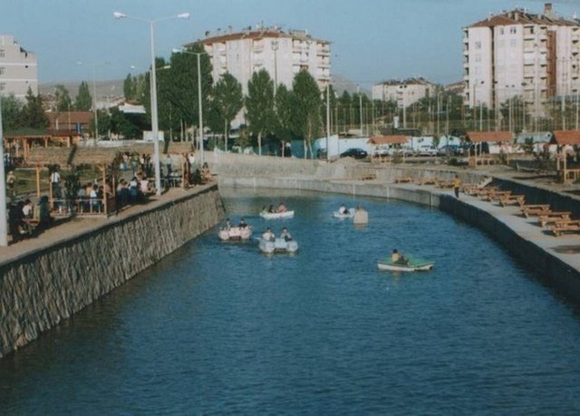Aksaray  - Verdiği göç: 13.726  - Aldığı göç: 11.491