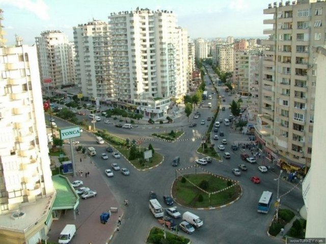 Adana  - Verdiği göç: 62.933  - Aldığı göç: 50.598