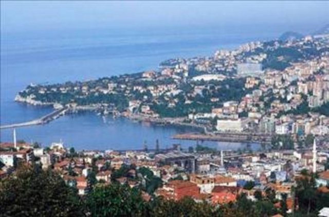 Zonguldak  - Verdiği göç: 25.571  - Aldığı göç: 17.006