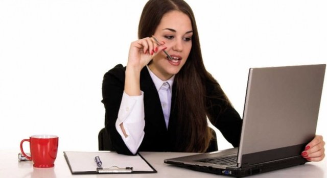 Nabza göre şerbet vermeyi bilen. Yeniliklerden hoşlanan değerli olanı bilen, duyarlı ve yapıcı davranabilen.