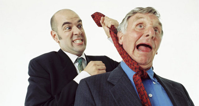 İçinizde bir sürü zıtlıkla yaşıyorsunuz ve bu da etrafınızdakileri çılgına çeviriyor.