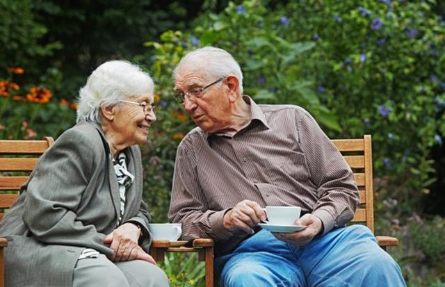 Birlikte geçen uzun yıllar, evlilik, çocuk sahibi olma, vücudunuzdaki değişimler, yaşlanma belirtileri, menopoz ve andropoz dönemleri...