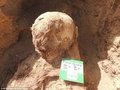 <p>Bilim insanlarının bu kadar çok sayıda mumyayı bir arada bulmalarından dolayı şaşkınlığa düştükleri bildirildi. Arkeloglar, Kral Ptolemy II. Phiadelphus'tan sonra Philadelphia olarak adlandırılan kasabanın mezarlığı olduğunu tahmin ediyor.</p>