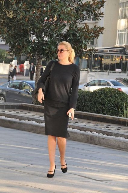 ESRA DİNÇKÖK