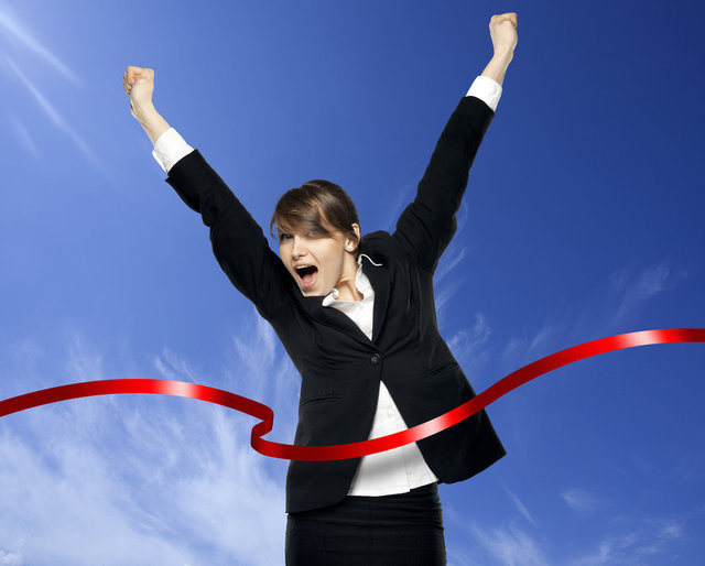 Başarılı insanlar hatalarının sorumluluğunu almayı biliyor.  -