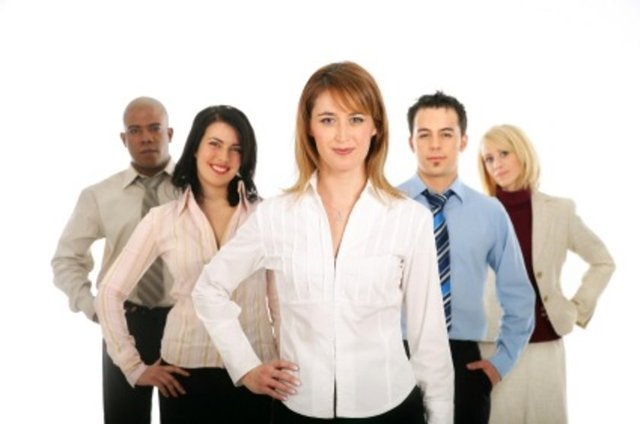 Sahip olduklarını çabalayarak kazandıkları için başkalarının onayına ihtiyaç duymuyorlar.  -