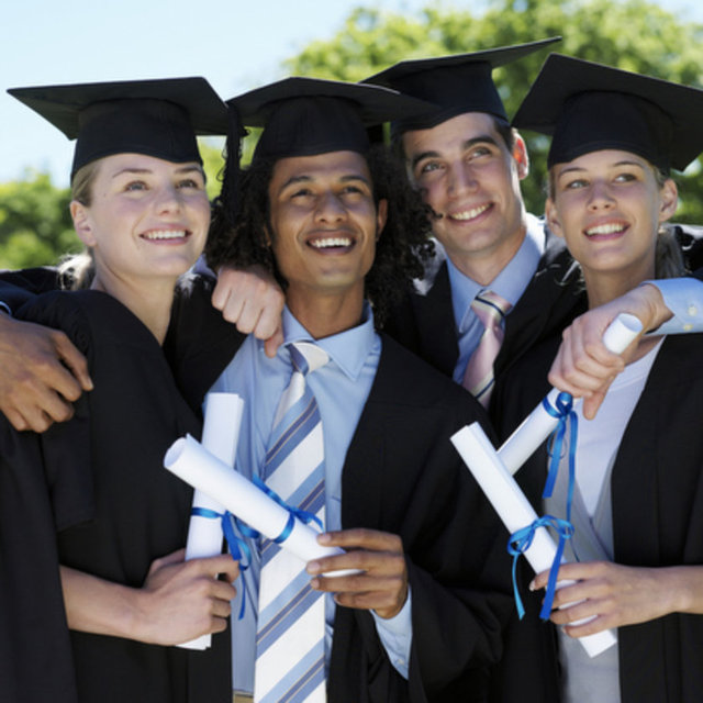 Bu tarz insanlarla birlikte olduğunuz sürece aynı negatif enerjinin size de geçeceği düşünülüyor.  -