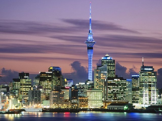 Auckland	\	2014 SIRALAMASI\		37		2013 SIRALAMASI\		24 -