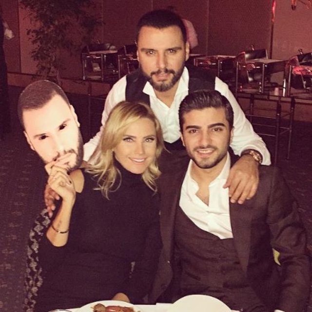 ECE ERKEN  - Albümü hayırlı olsun kuzumun