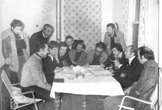 "Süt kardeşler" film seti...