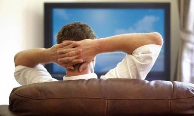 3. Çıplak kadın izlemek