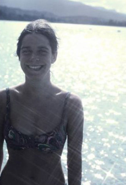 Diğer kadınlarıysa bayılana kadar boğazlarını sıkmasının ardından tekrar hayata döndürdüğü, bu işlemi defalarca tekrar ederek öldürdüğünü ortaya koydu... -