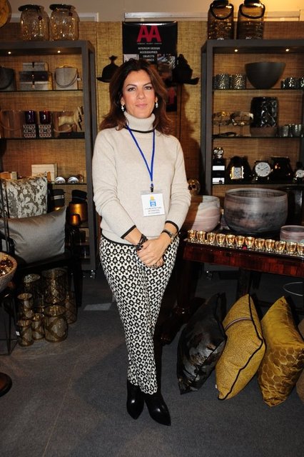 AYŞE TORFİLLİ 