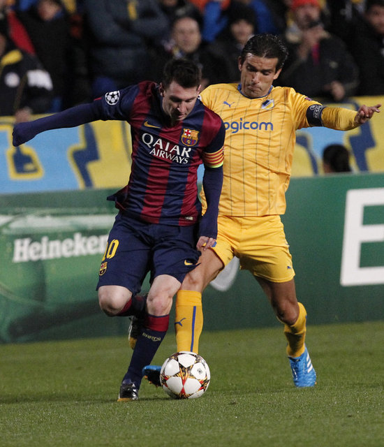 Ligdeki tüm takımlara karşı art arda gol atan ilk futbolcu